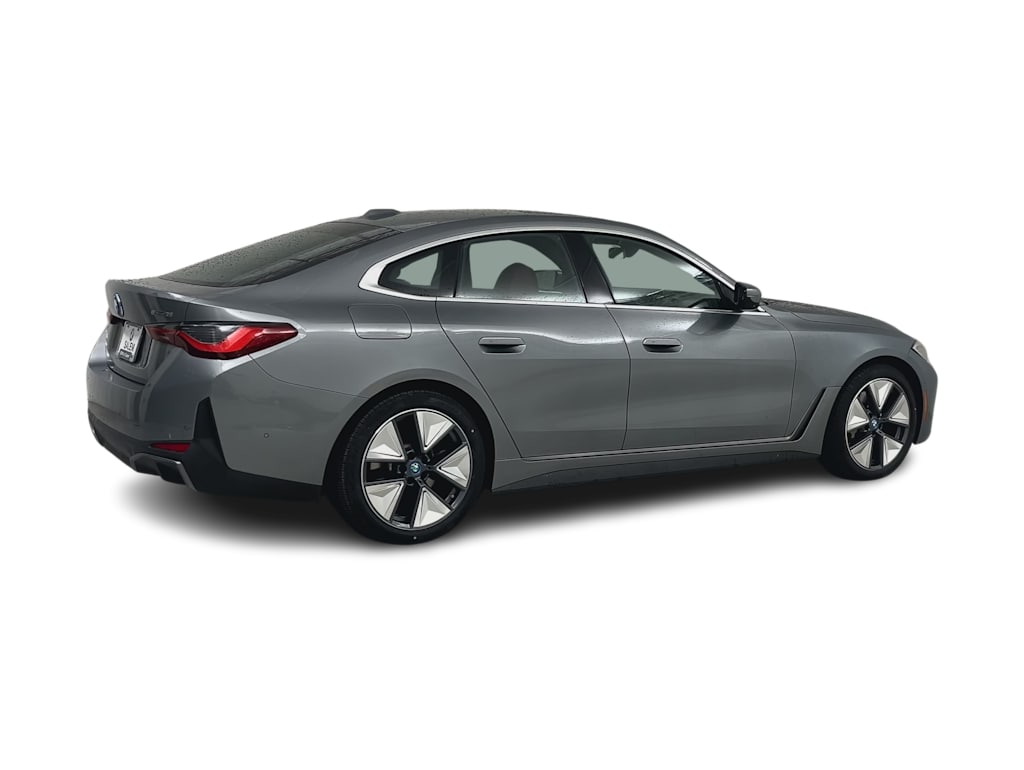 Thumbnail: 2023 BMW i4 - 21