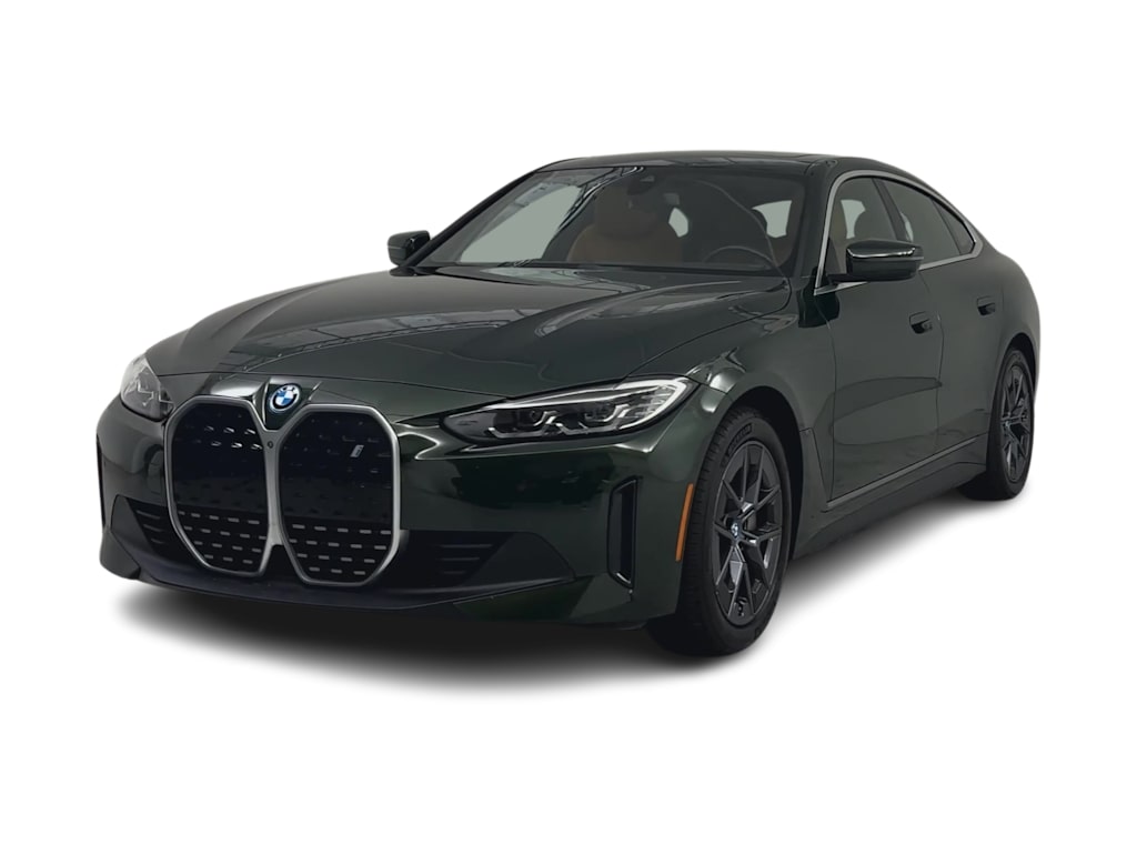 Thumbnail: 2023 BMW i4 - 15
