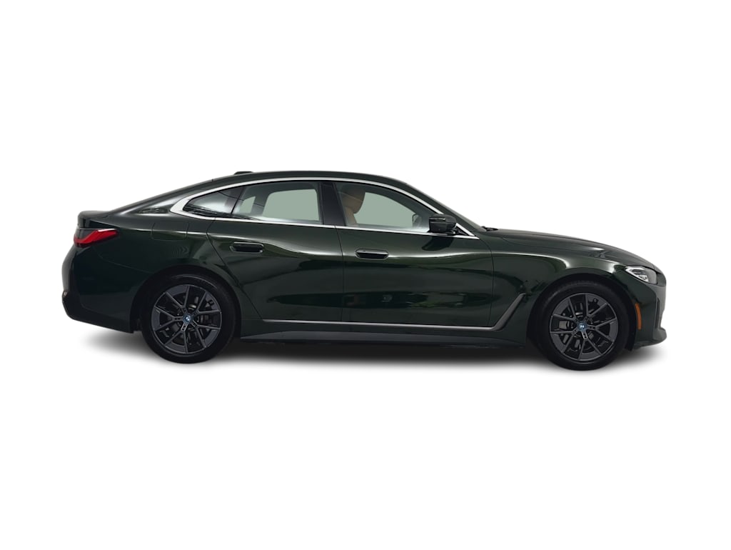 Thumbnail: 2023 BMW i4 - 17