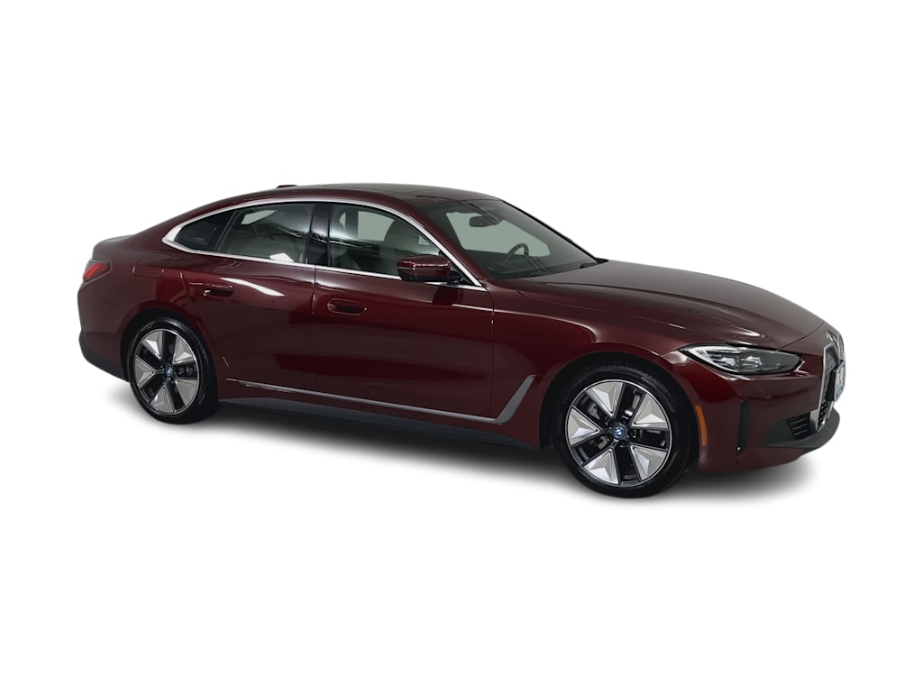 Thumbnail: 2023 BMW i4 - 21