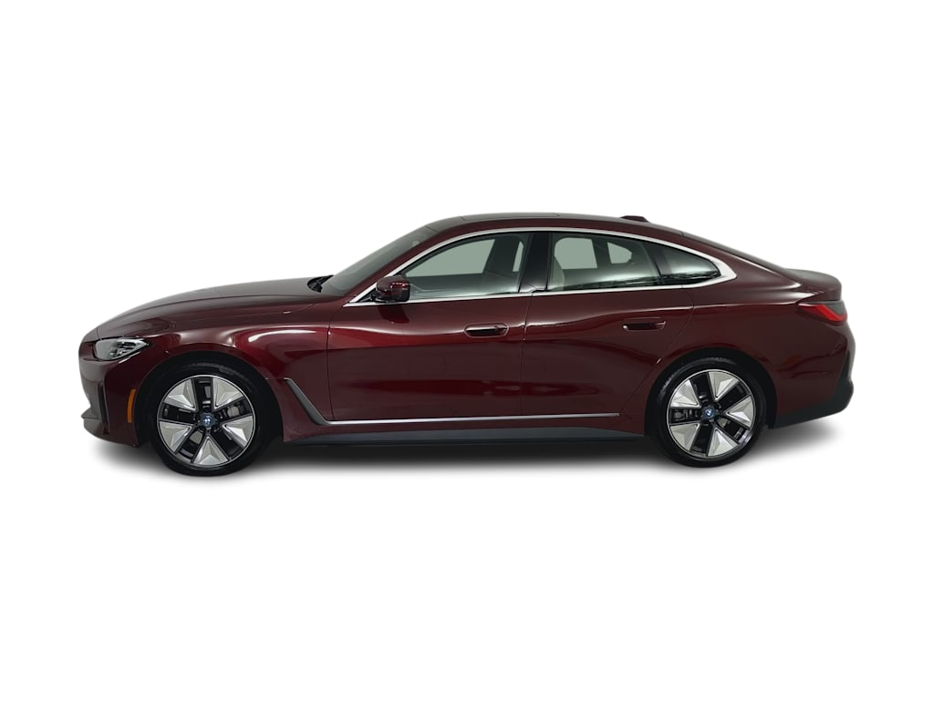 Thumbnail: 2023 BMW i4 - 19