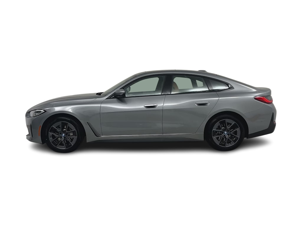 Thumbnail: 2023 BMW i4 - 18
