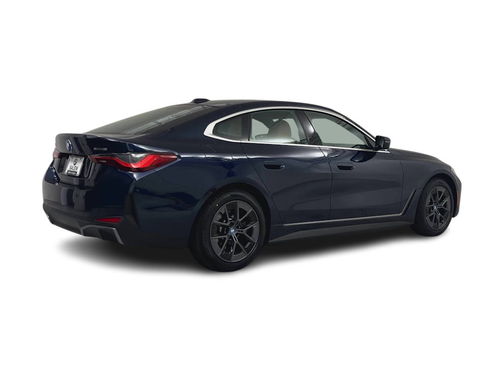 Thumbnail: 2024 BMW i4 - 18