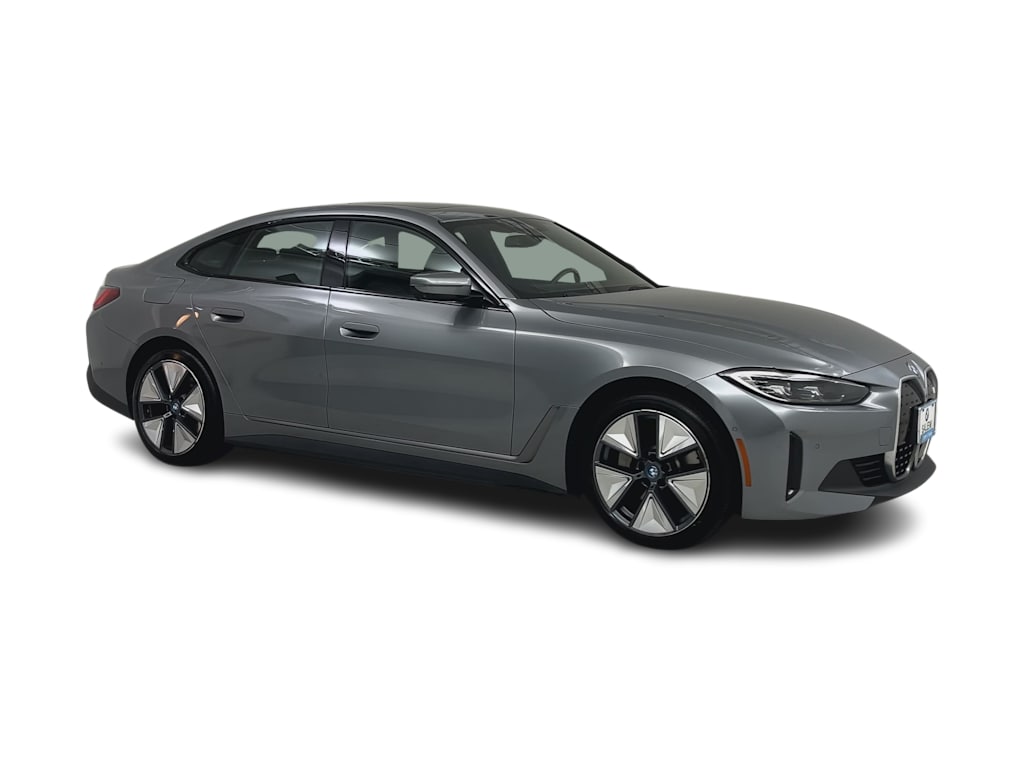 Thumbnail: 2023 BMW i4 - 20