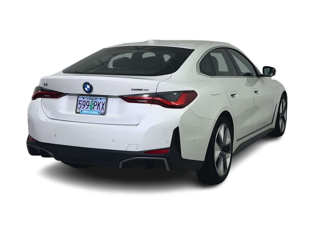 Thumbnail: 2023 BMW i4 - 16