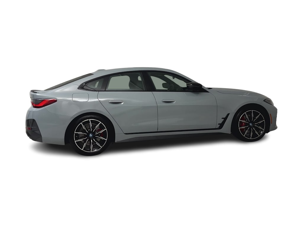 Thumbnail: 2024 BMW i4 - 17