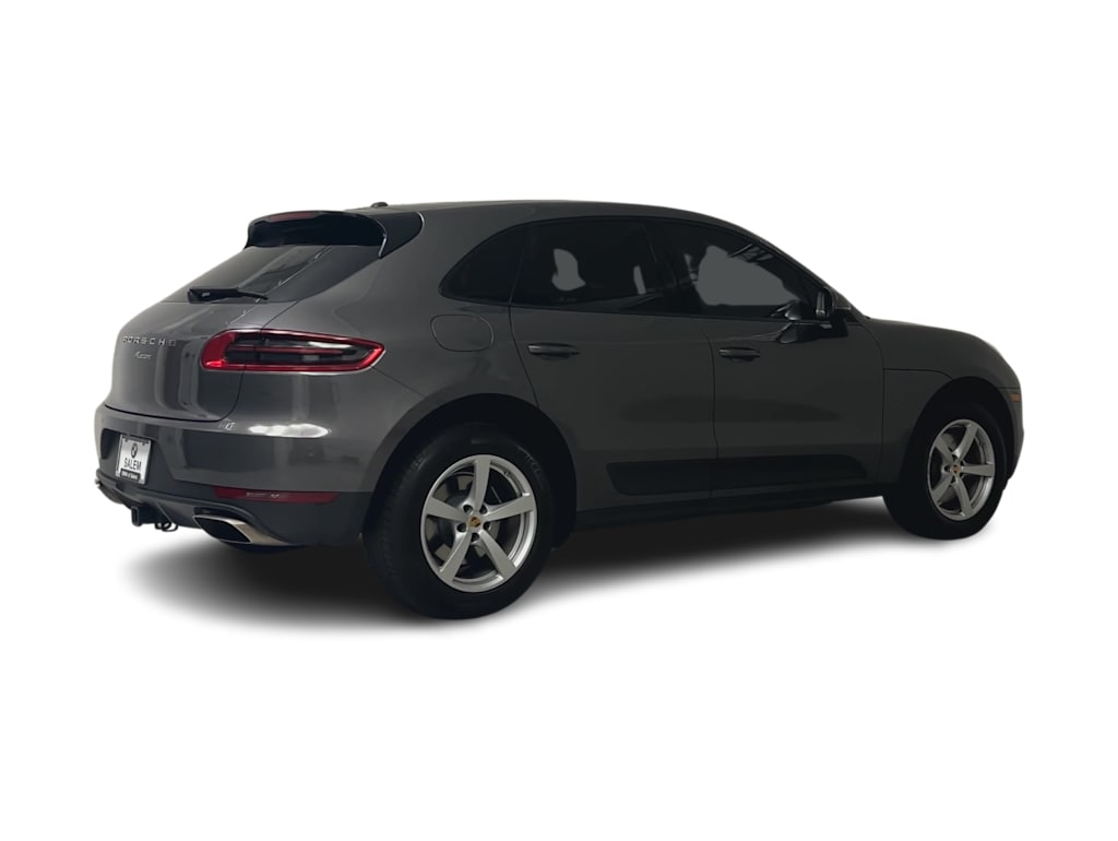 Thumbnail: 2018 Porsche Macan - 19
