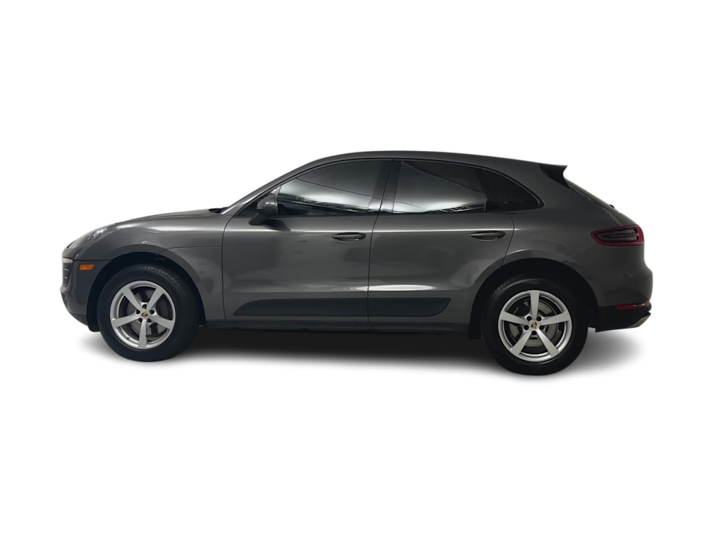 Thumbnail: 2018 Porsche Macan - 16