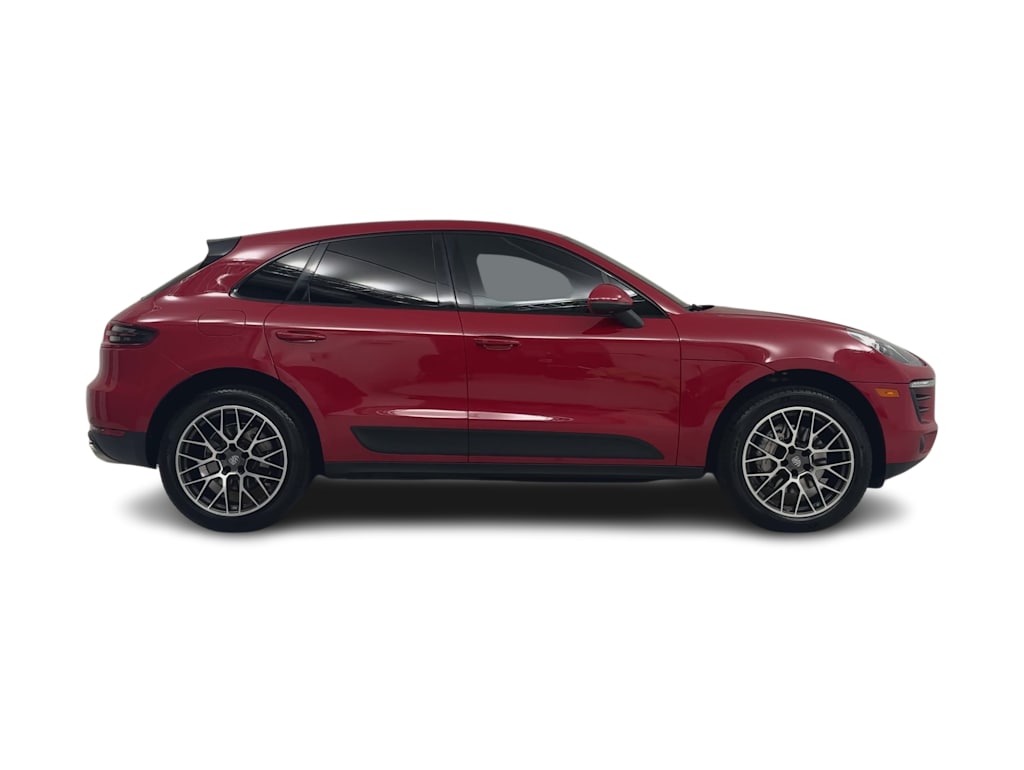 Thumbnail: 2018 Porsche Macan - 16