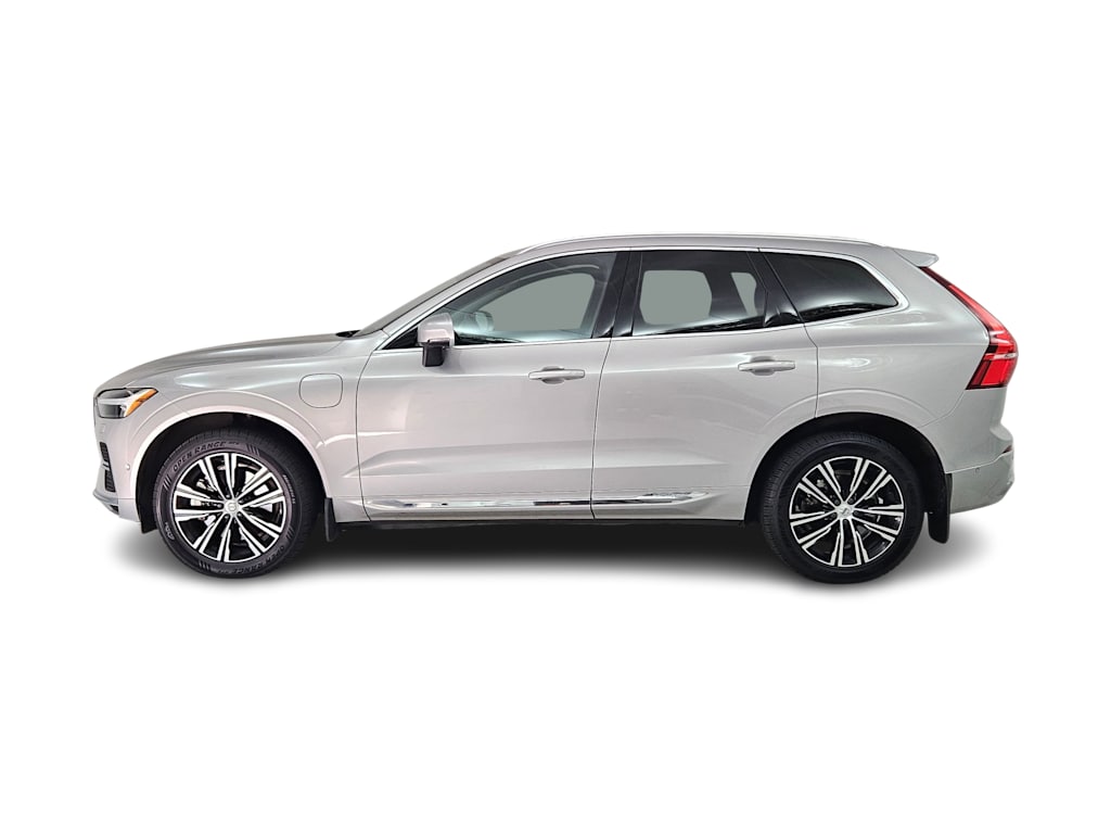 2022 Volvo XC60 T8 Inscription 3