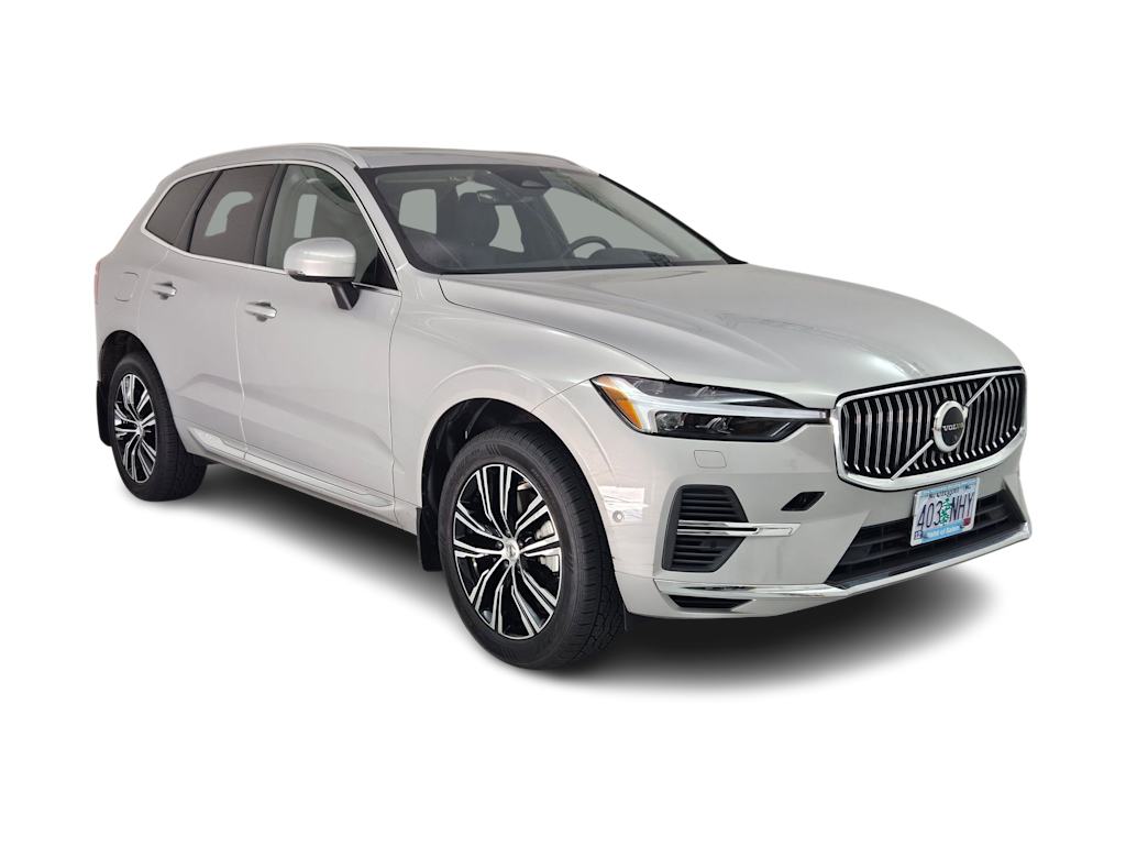 2022 Volvo XC60 T8 Inscription 22