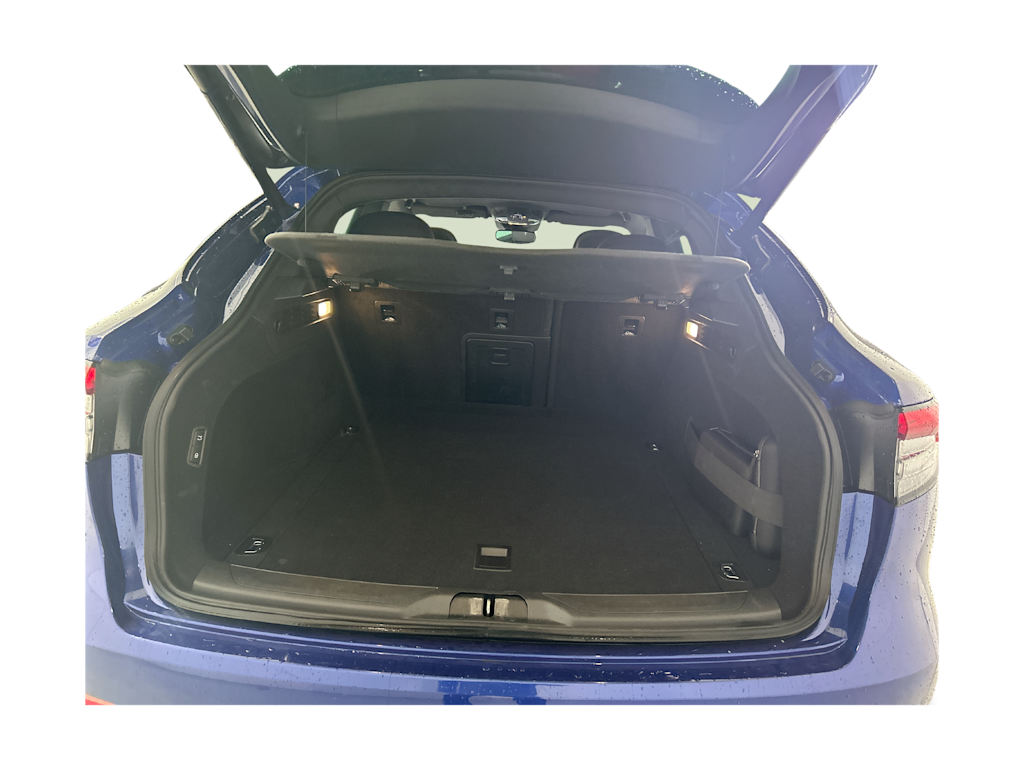 Thumbnail: 2021 Maserati Levante - 14