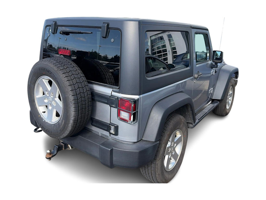Thumbnail: 2015 Jeep Wrangler - 8