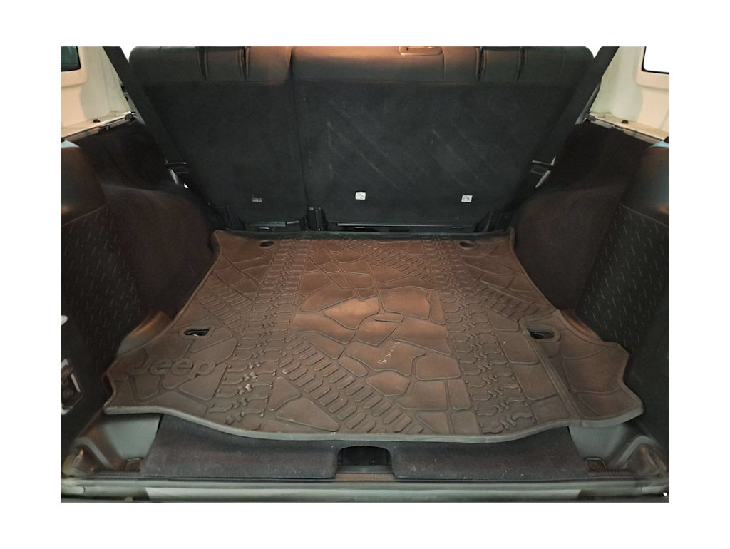 Thumbnail: 2012 Jeep Wrangler - 14