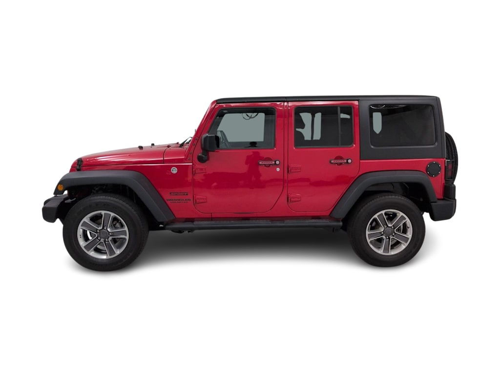 Thumbnail: 2016 Jeep Wrangler - 3