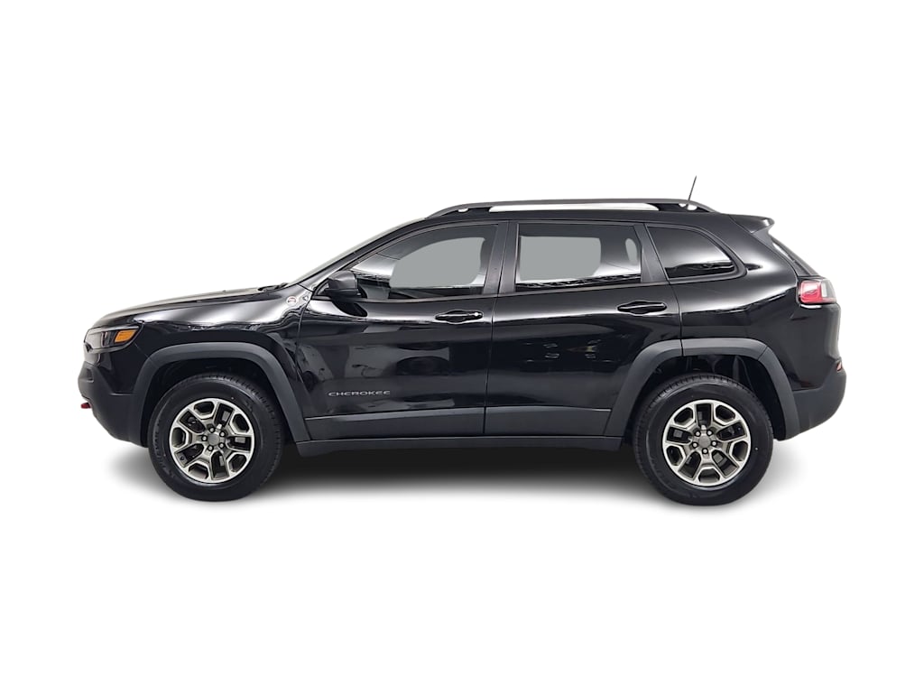 Thumbnail: 2020 Jeep Cherokee - 3