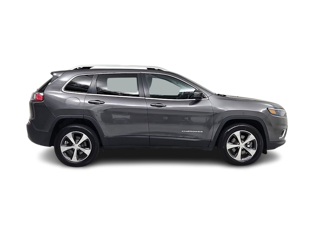 Thumbnail: 2019 Jeep Cherokee - 22