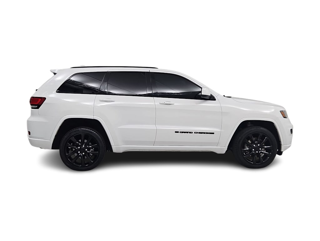 Thumbnail: 2022 Jeep Grand Cherokee - 20