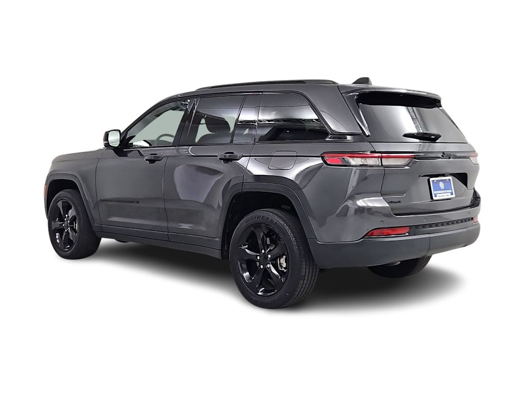 Thumbnail: 2023 Jeep Grand Cherokee - 4