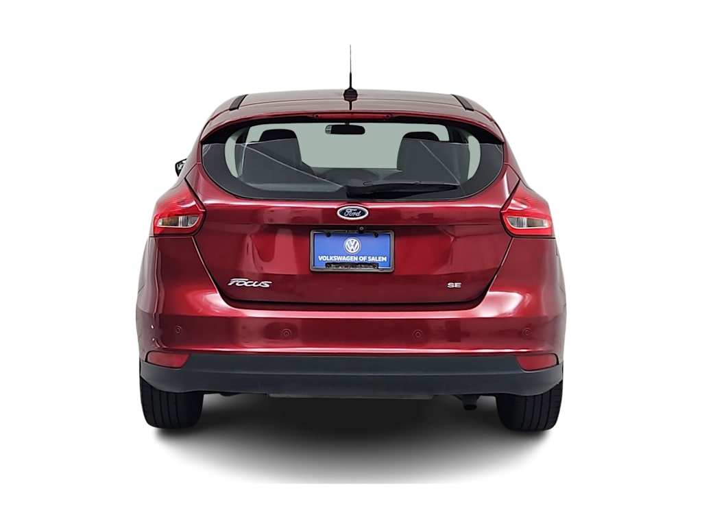 Thumbnail: 2016 Ford Focus - 5