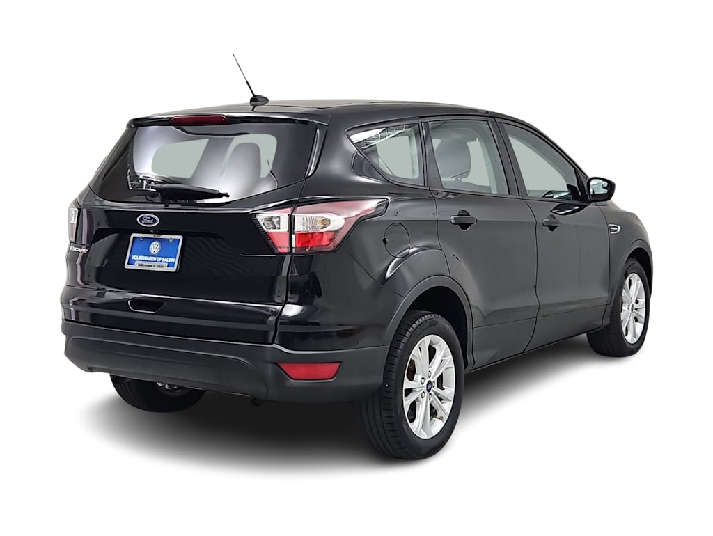 Thumbnail: 2017 Ford Escape - 21