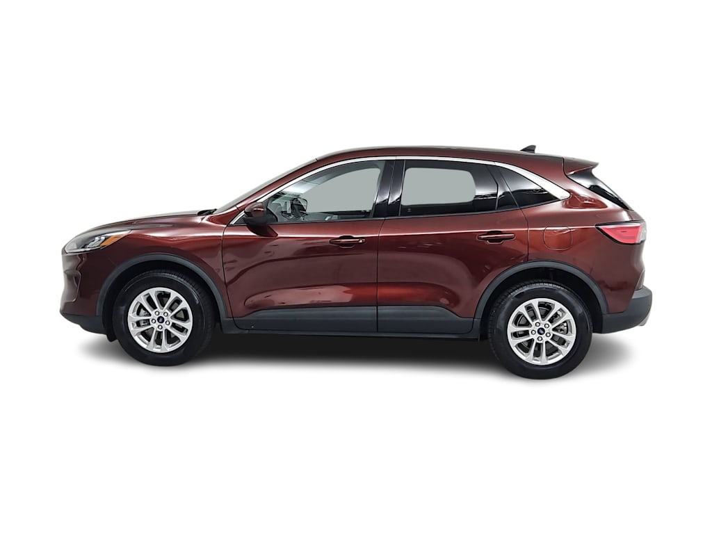 Thumbnail: 2021 Ford Escape - 3