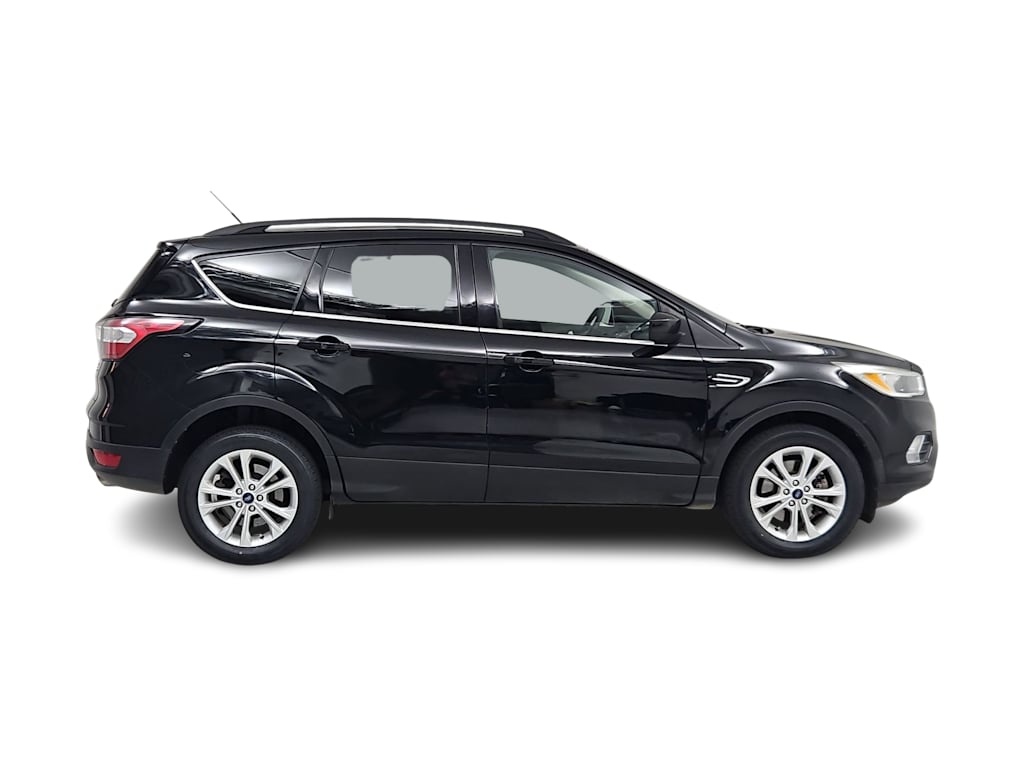 Thumbnail: 2017 Ford Escape - 22