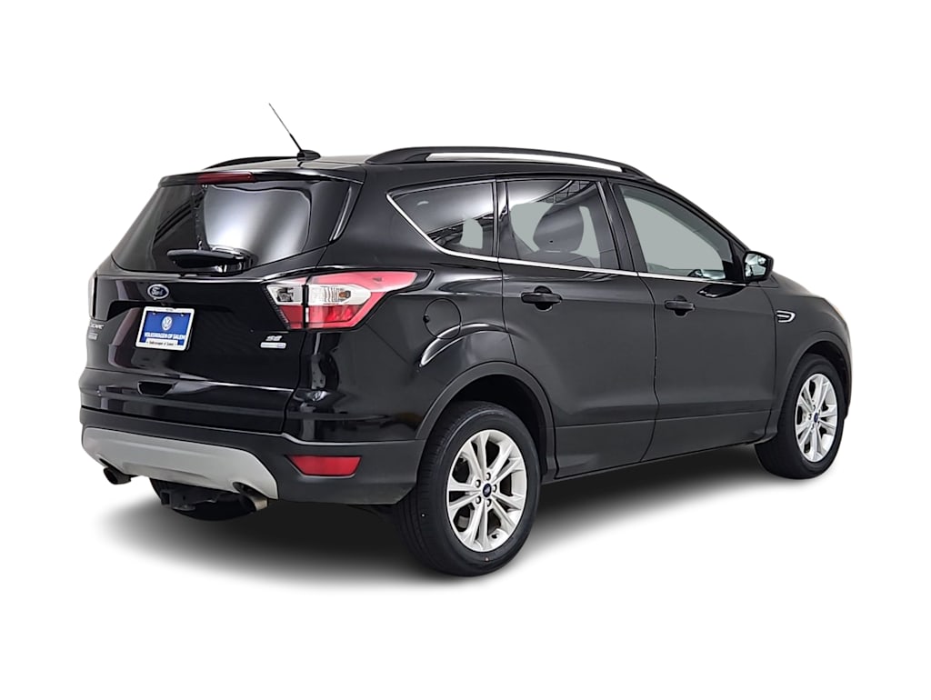 Thumbnail: 2017 Ford Escape - 21