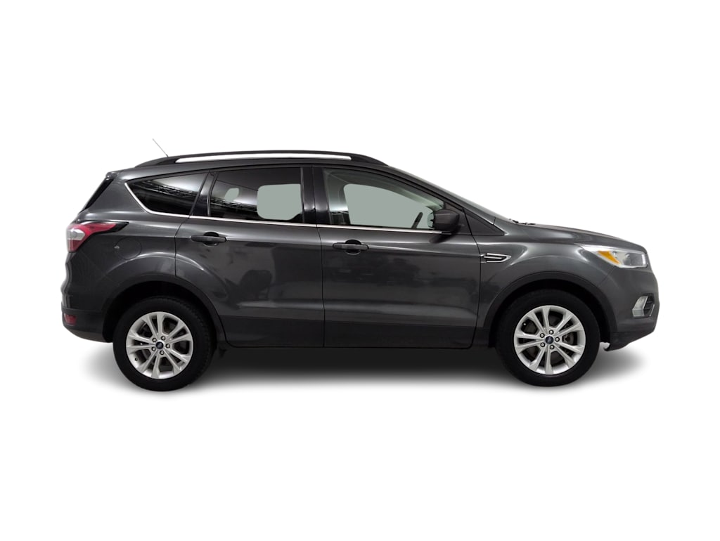 Thumbnail: 2018 Ford Escape - 21