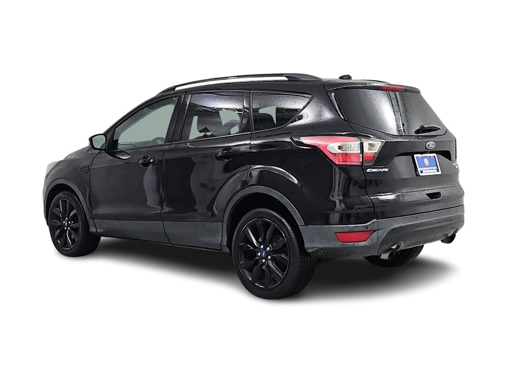 Thumbnail: 2017 Ford Escape - 4