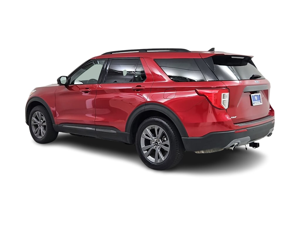 Thumbnail: 2021 Ford Explorer - 4