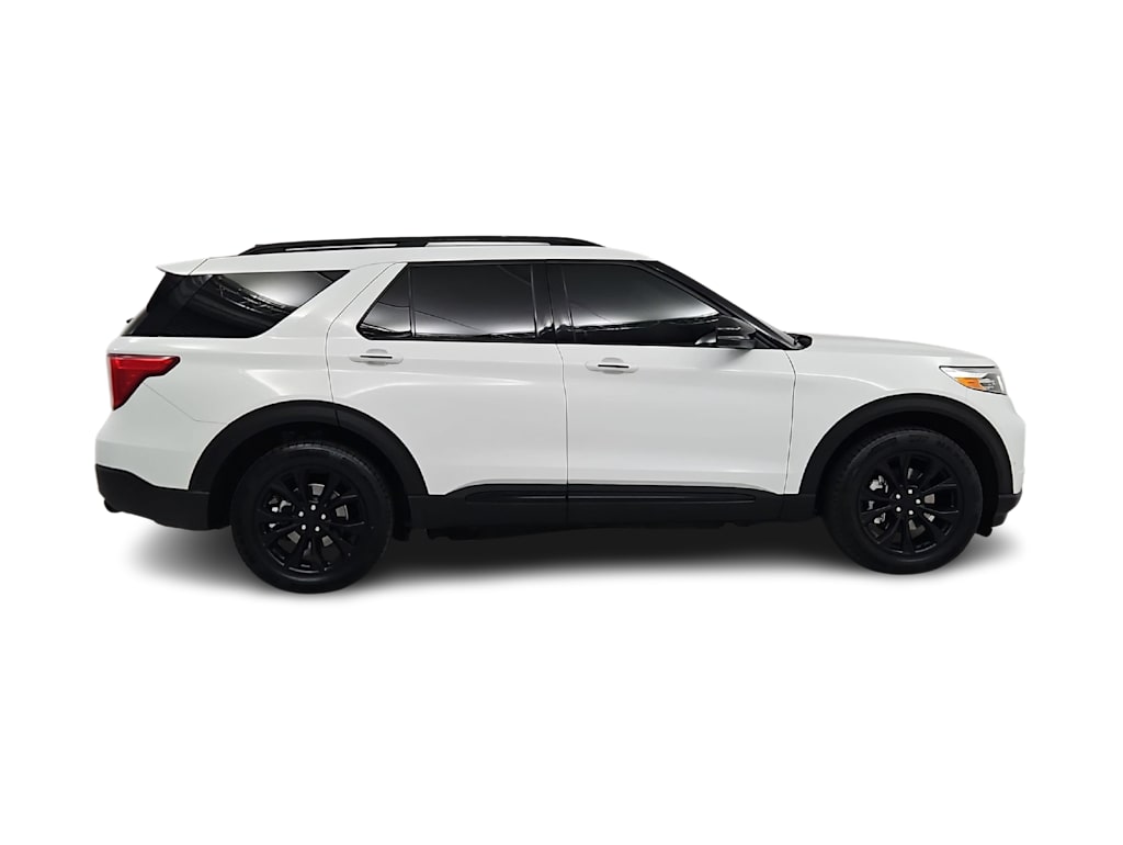 Thumbnail: 2021 Ford Explorer - 21