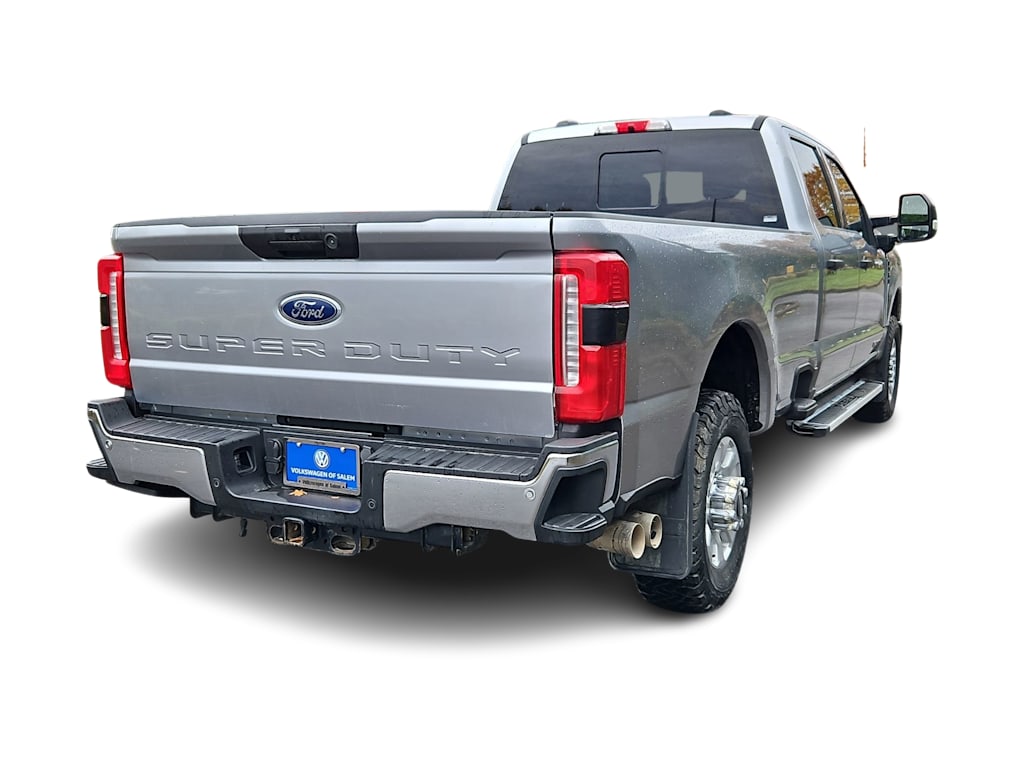 Thumbnail: 2023 Ford F-350 - 21