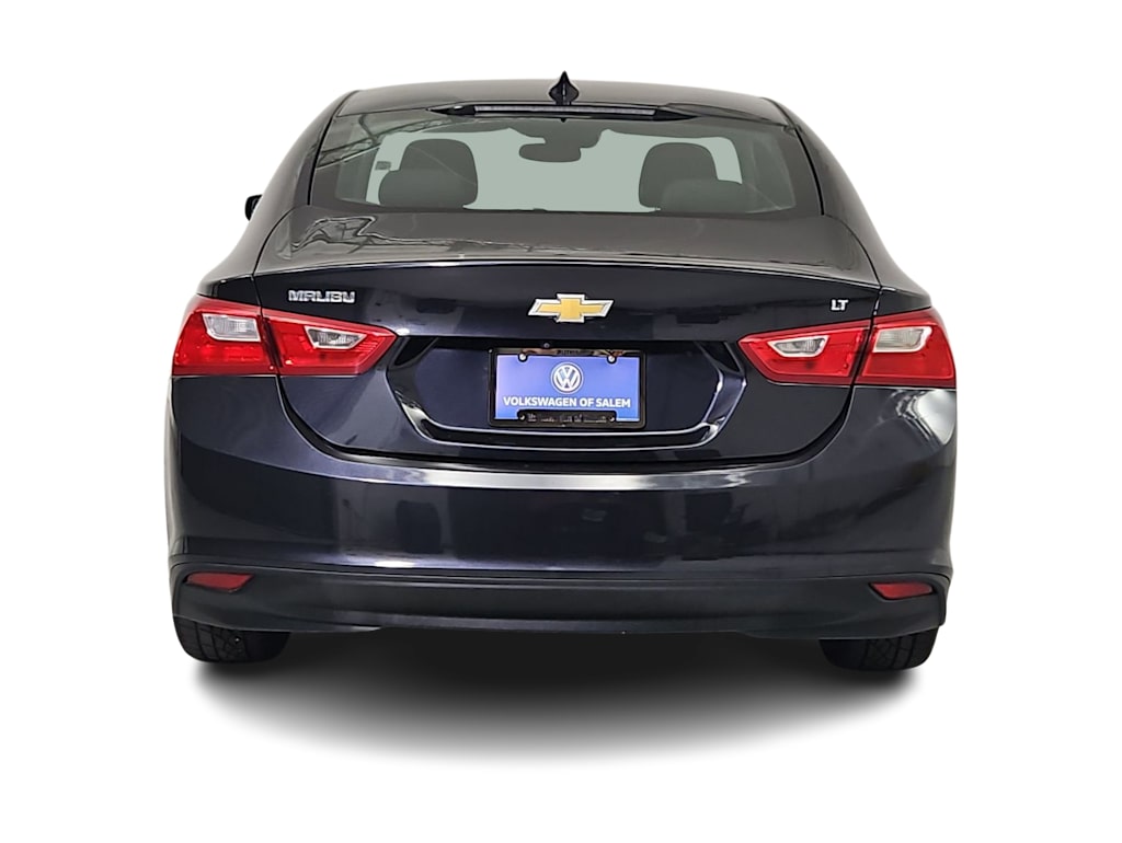 Thumbnail: 2023 Chevrolet Malibu - 5