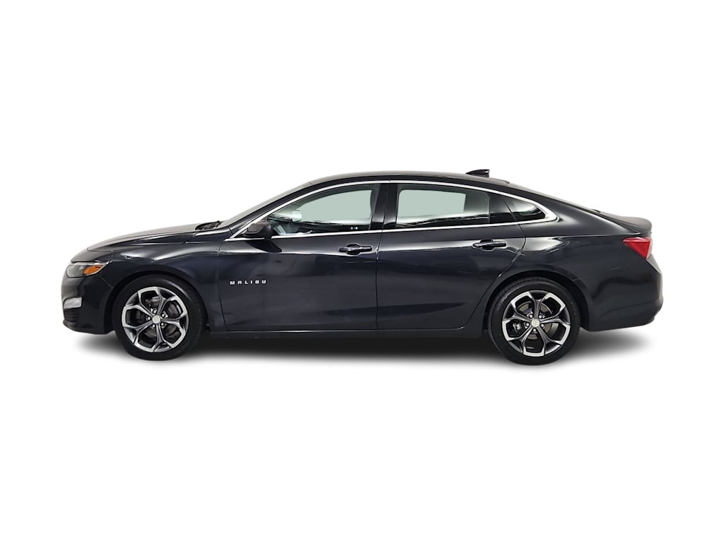Thumbnail: 2023 Chevrolet Malibu - 3