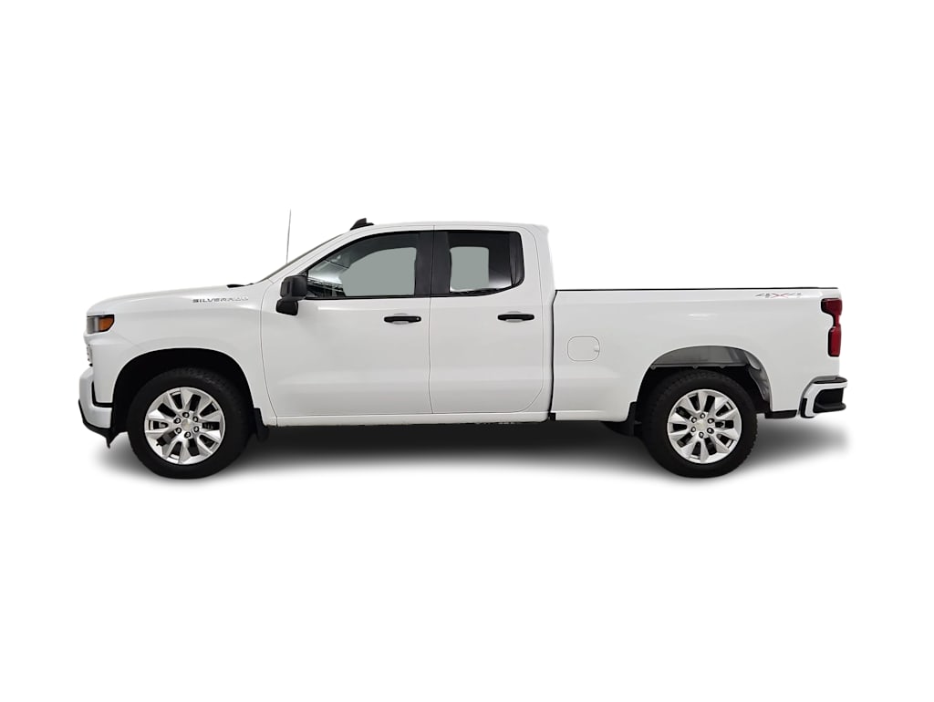 Thumbnail: 2020 Chevrolet Silverado 1500 - 3