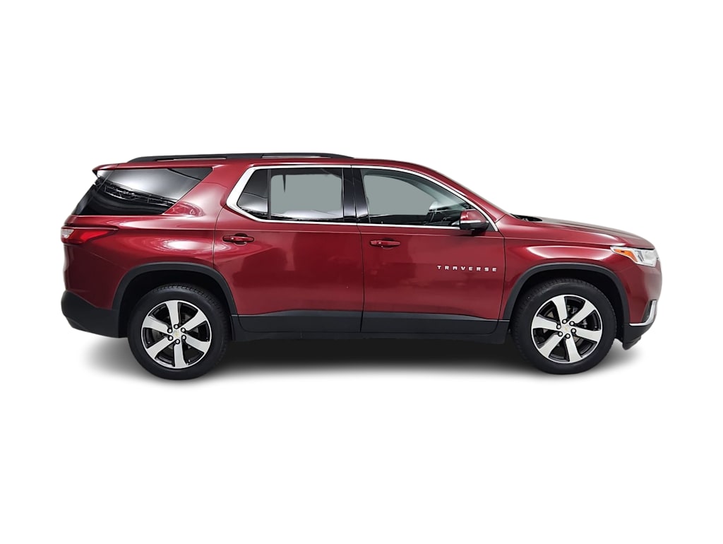 Thumbnail: 2021 Chevrolet Traverse - 22