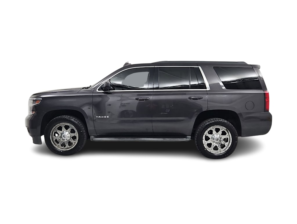 Thumbnail: 2015 Chevrolet Tahoe - 3