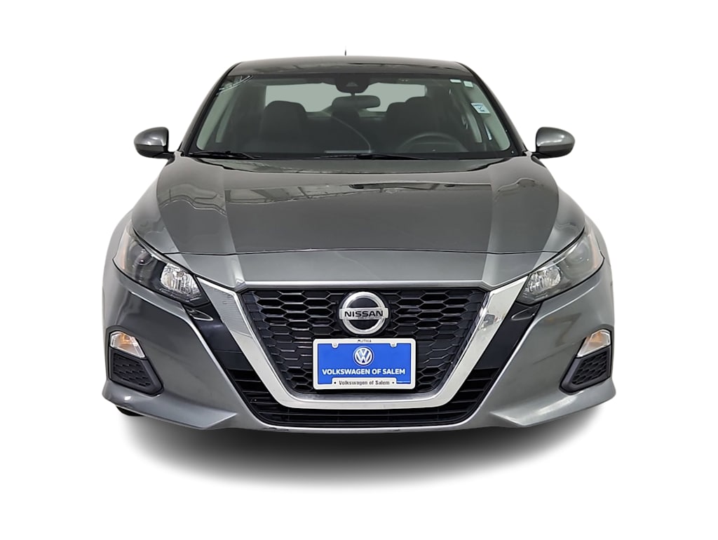 Thumbnail: 2022 Nissan Altima - 6