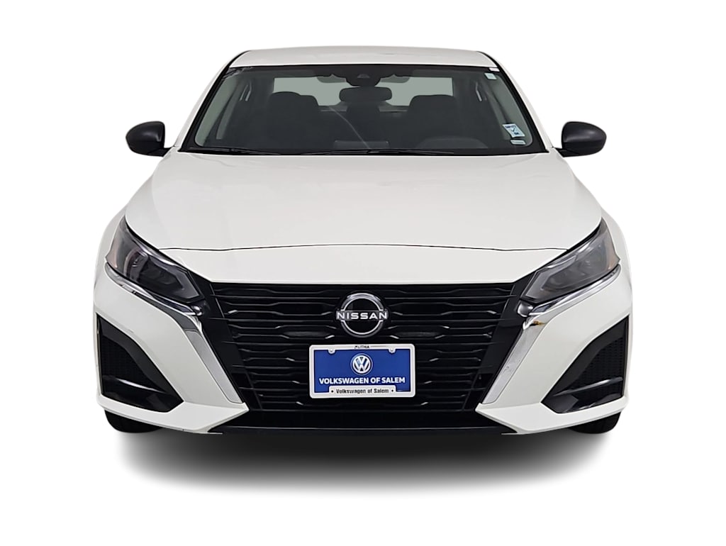 Thumbnail: 2025 Nissan Altima - 6