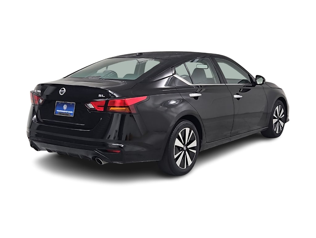Thumbnail: 2019 Nissan Altima - 20