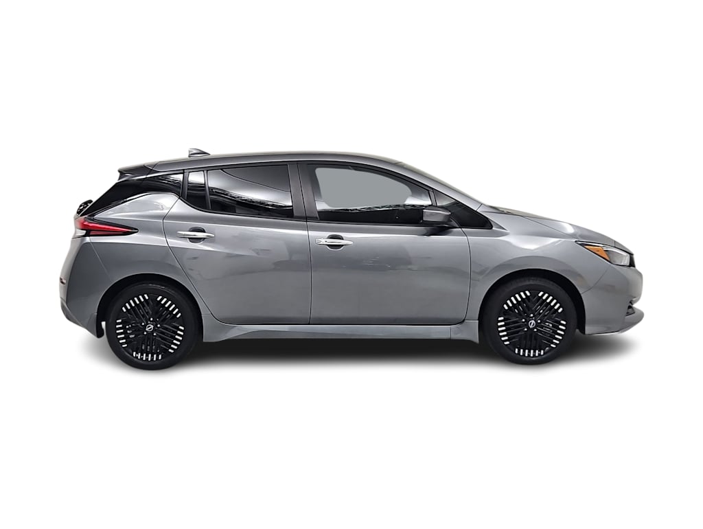 Thumbnail: 2024 Nissan Leaf - 20