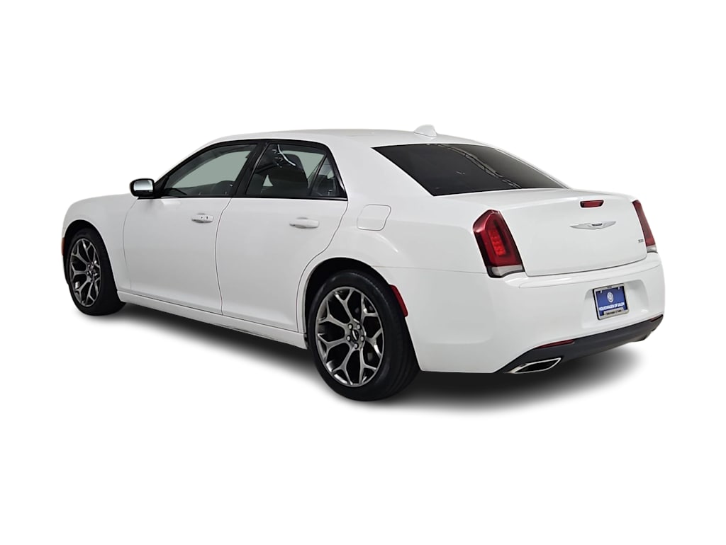 Thumbnail: 2018 Chrysler 300 - 4