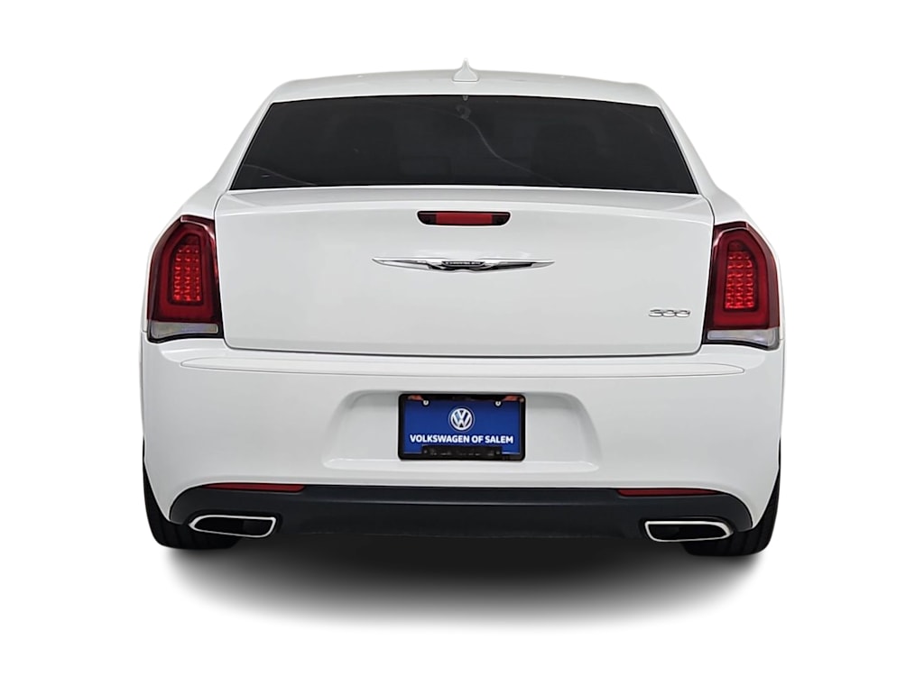 Thumbnail: 2018 Chrysler 300 - 5
