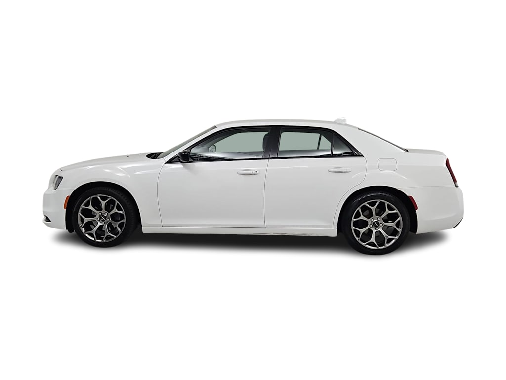 Thumbnail: 2018 Chrysler 300 - 3
