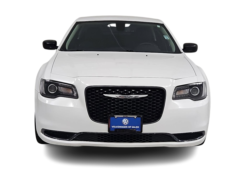 Thumbnail: 2018 Chrysler 300 - 6