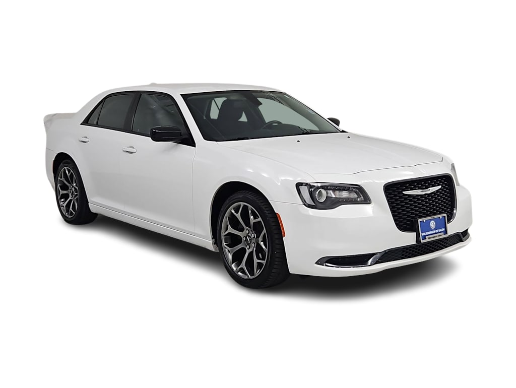 Thumbnail: 2018 Chrysler 300 - 22
