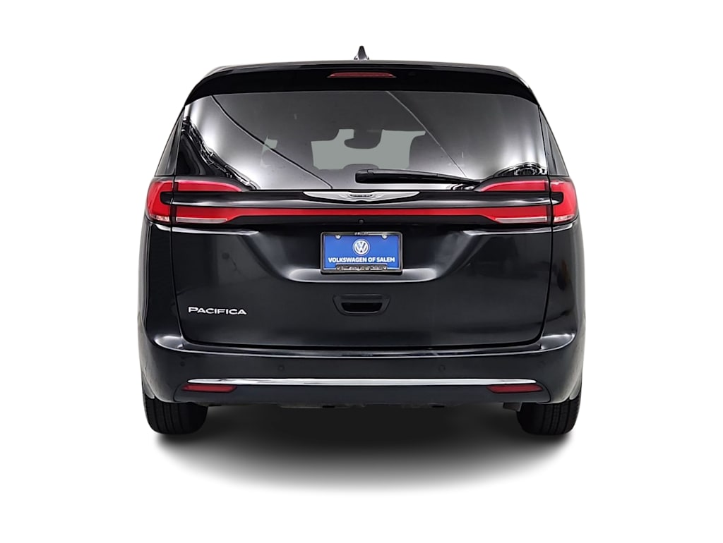 Thumbnail: 2023 Chrysler Pacifica - 5