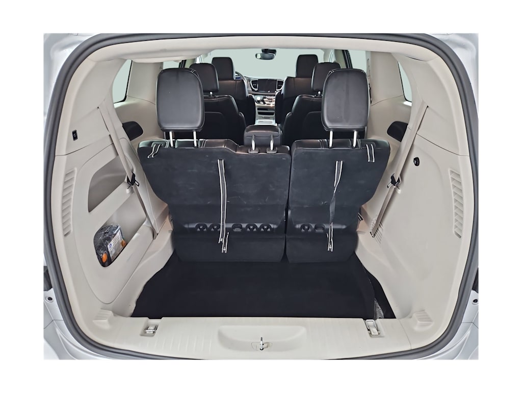 Thumbnail: 2024 Chrysler Pacifica - 17