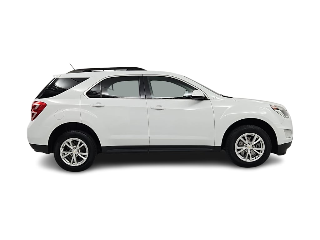 Thumbnail: 2017 Chevrolet Equinox - 21